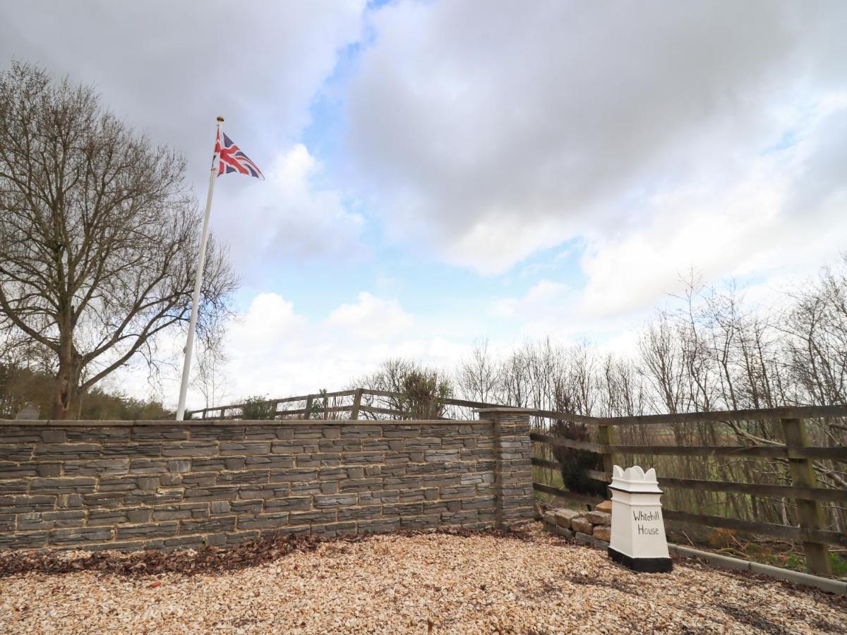 Tree Tops Witney Exterior photo